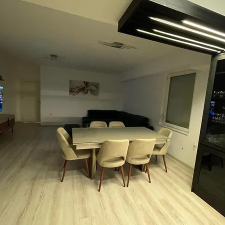 Oskar 2 Apartment *